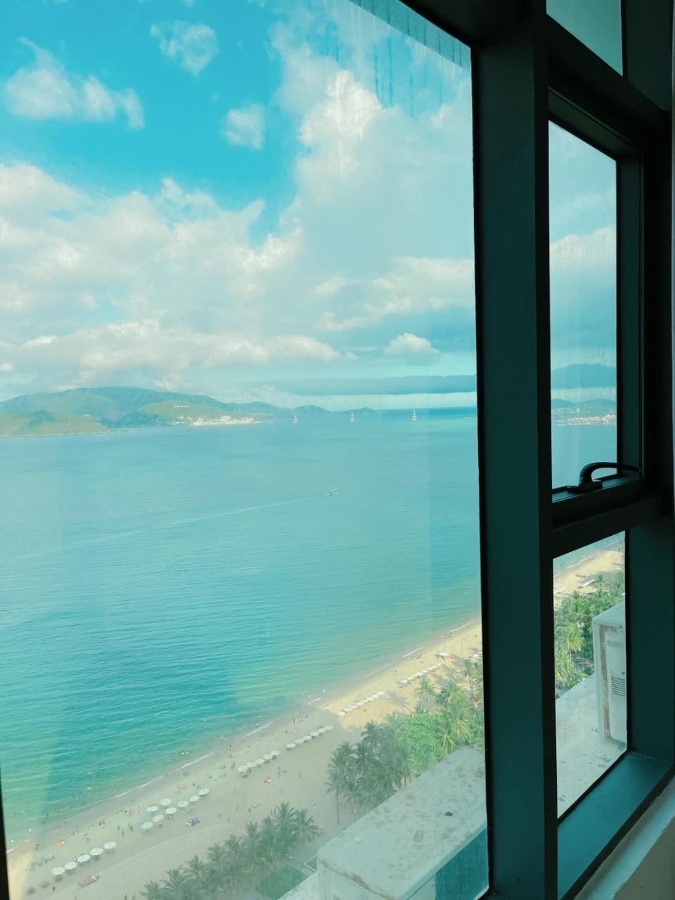 Gold Beach Nha Trang Apartment Екстер'єр фото