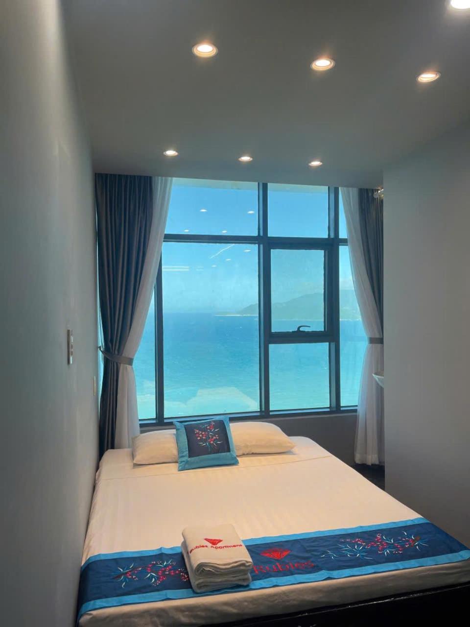 Gold Beach Nha Trang Apartment Екстер'єр фото