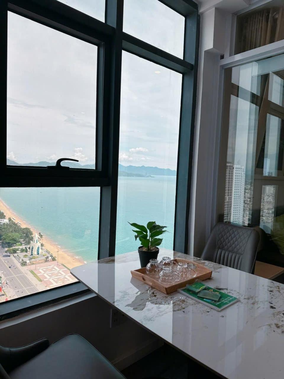 Gold Beach Nha Trang Apartment Екстер'єр фото